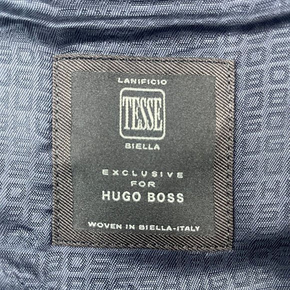 Hugo Boss Blazer Coat Men's Size 44R Navy 2 Button Lanificio Tesse Biella Wool - Picture 9 of 16